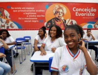 Governo nomeia 1.405 educadores convocados através de concurso público na Bahia