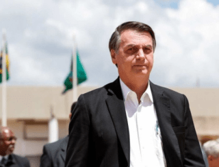 Aliados sugerem que Bolsonaro faça novo pedido a Moraes para viajar aos EUA