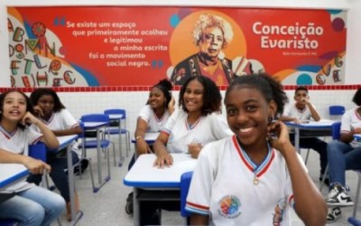 Governo nomeia 1.405 educadores convocados através de concurso público na Bahia