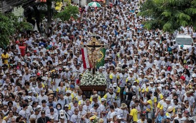 Lavagem do Bonfim reúne milhares de fiéis nesta quinta-feira