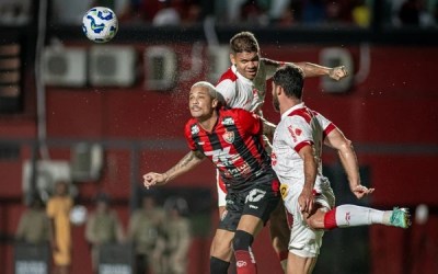 Vitória perde invencibilidade e é eliminado da Copa do Brasil pelo Náutico